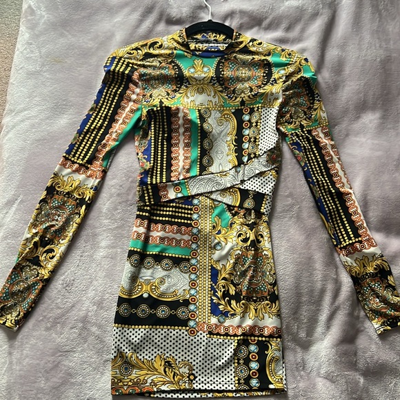 Versace pattern skirt and top - Picture 2 of 2